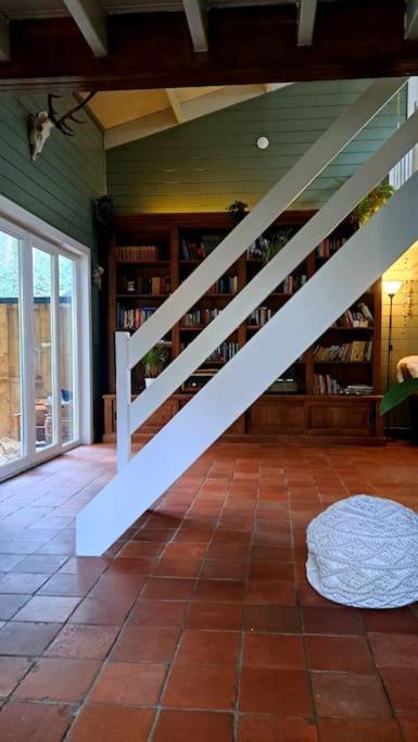Comfortable Chalet In A Unique Location In Forest Essen المظهر الخارجي الصورة